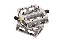 Odyssey Trailmix Looseball Pedals (Anodized Silver)