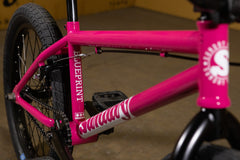 Sunday Blueprint (Gloss Surf Pink with 20.5" tt in RHD)